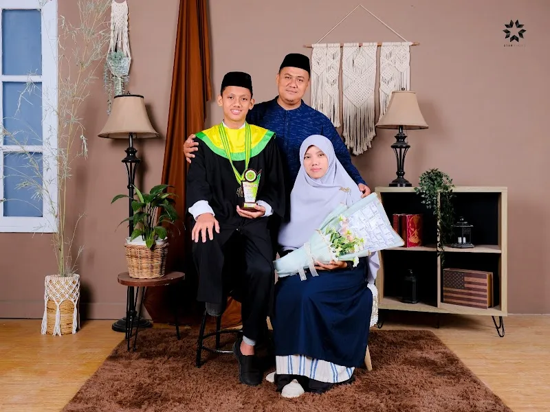 Dwijaya Cell & SVC: Solusi Cepat untuk HP dan PlayStation di Cilacap